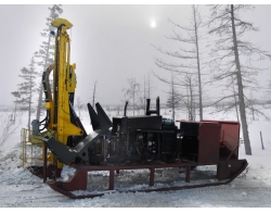 Установка буровая гидромеханизированная УБГМ-1А на санной базе
